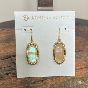 NWT Kendra Scott Dani Ridge Frame Drop Earrings in Golden Abalone!